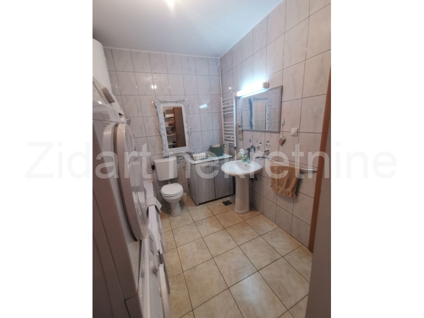 Квартира, 635 м², 81 466$ — FAKTOR
